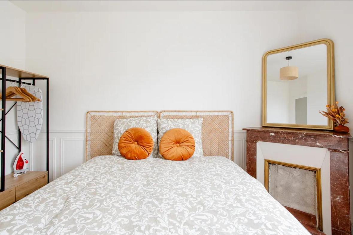 Charmant Appartement Cosy A Сюрен Екстер'єр фото